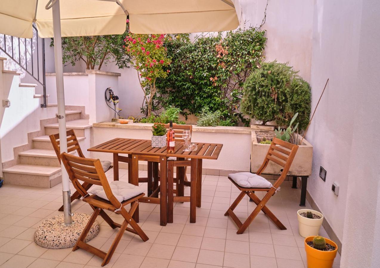 Casa Margherita - Typical Salento House كاسترينيانو دل كابو المظهر الخارجي الصورة